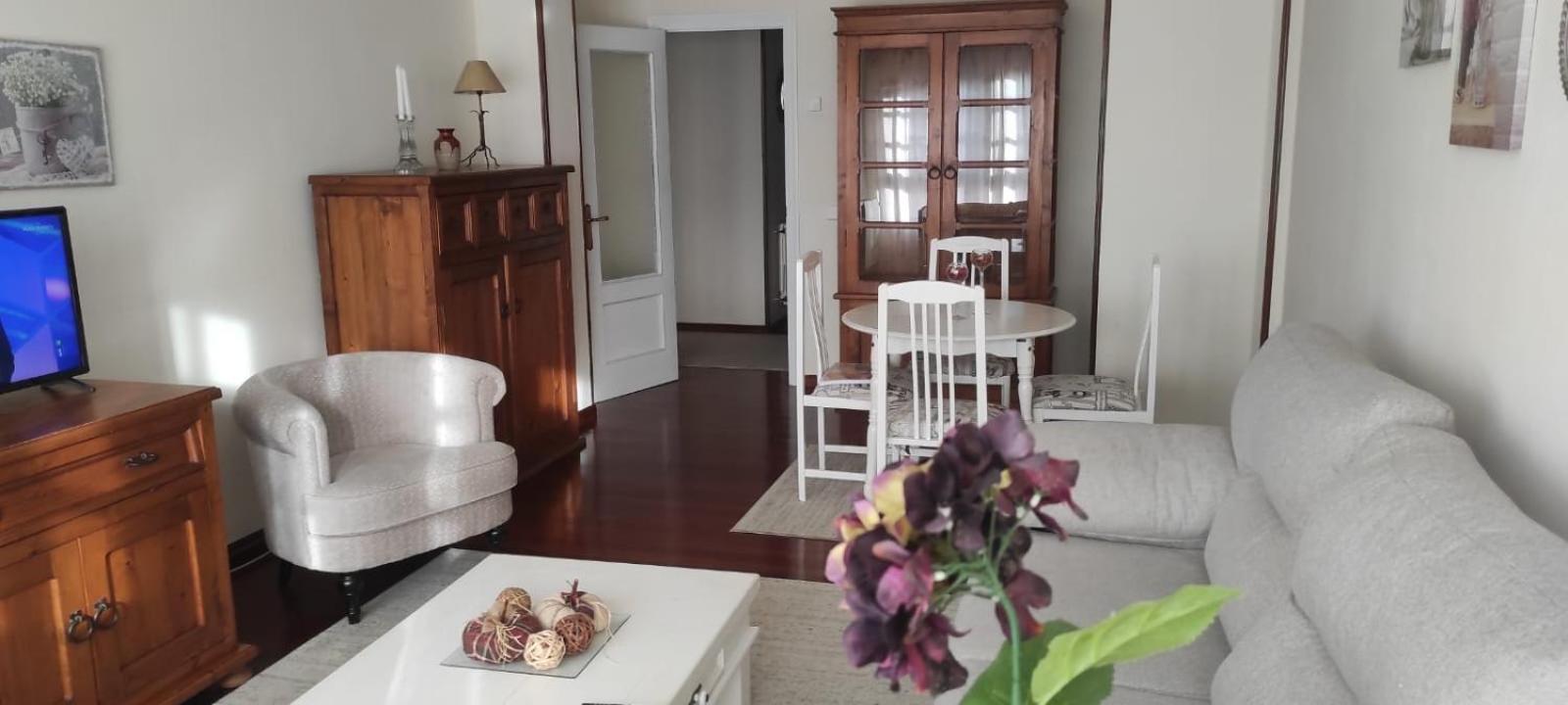 Centro Apartment Saron